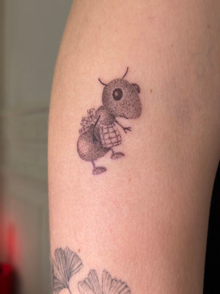 tatouage Marie la fourmi drôles de petites bêtes